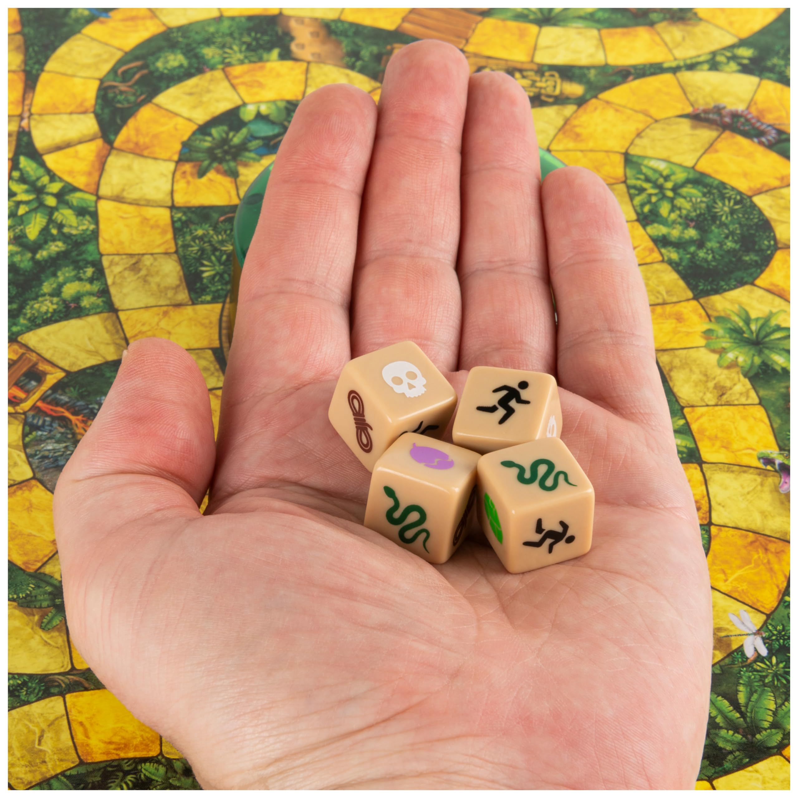 Spin Master Games - Jumanji - das actiongeladene Familienspiel für 2–4 mutige Abenteurer ab 8 Jahren - kooperatives Abenteuerspiel mit spannenden Challenges 5