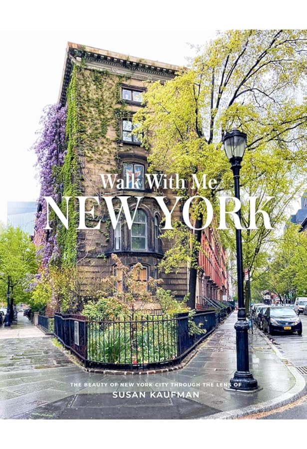 Amazon.com: New York. Portrait of a City: 9783836578967: Golden