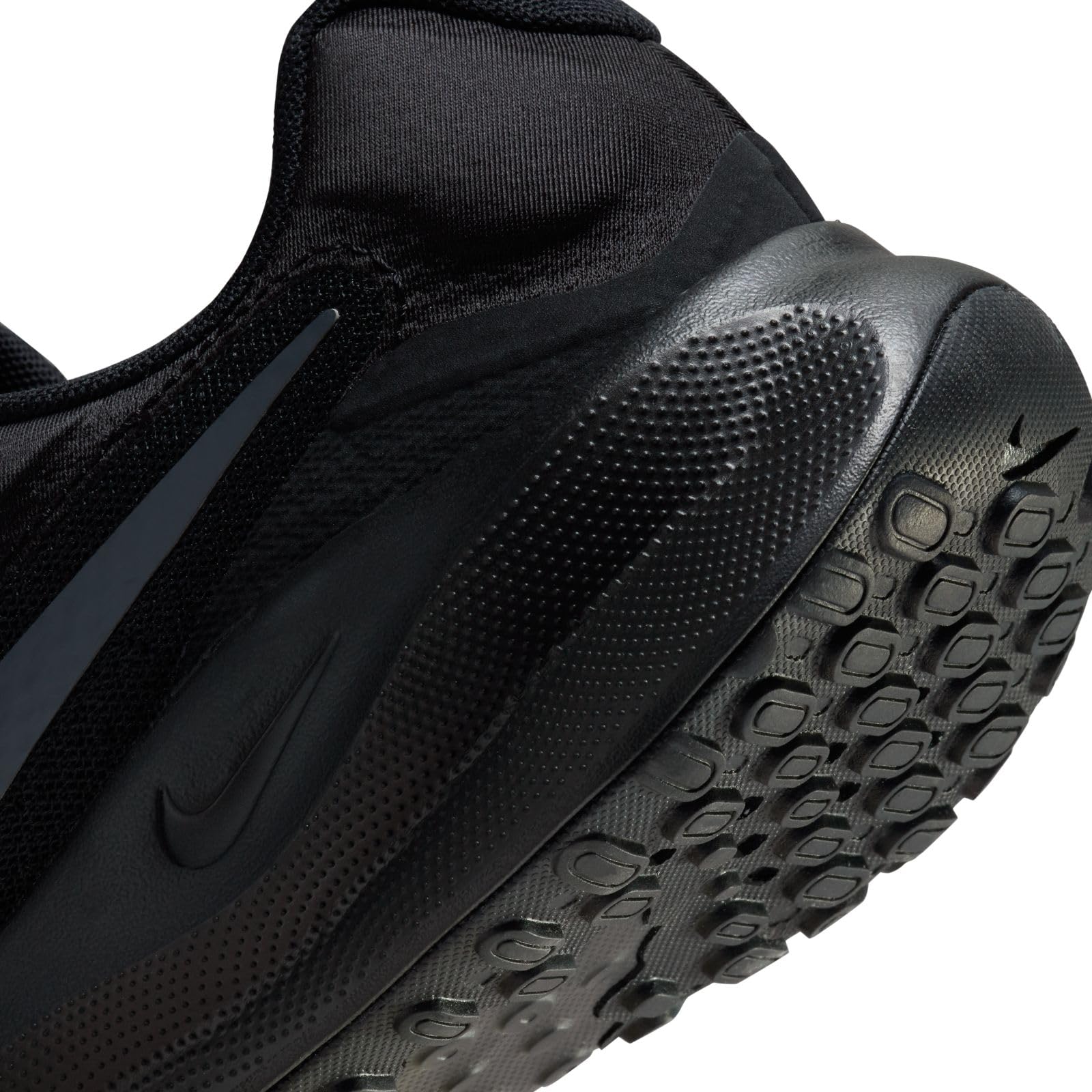 NIKE Men Revolution 7 Sneaker