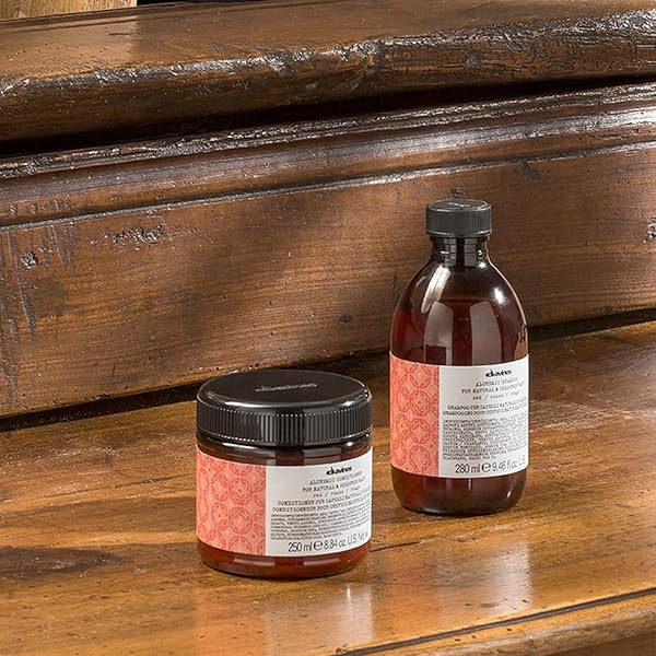 DAVINES ALCHEMIC CONDITIONER, RED, 8.80 OZ.