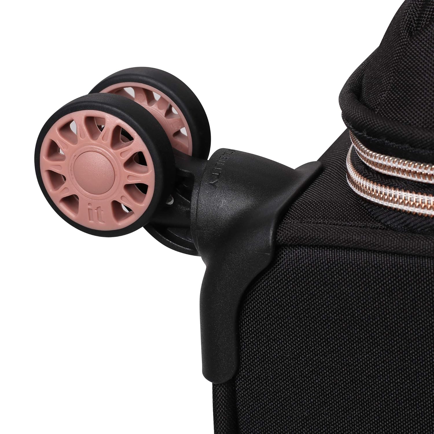 it luggage divinity cabin case