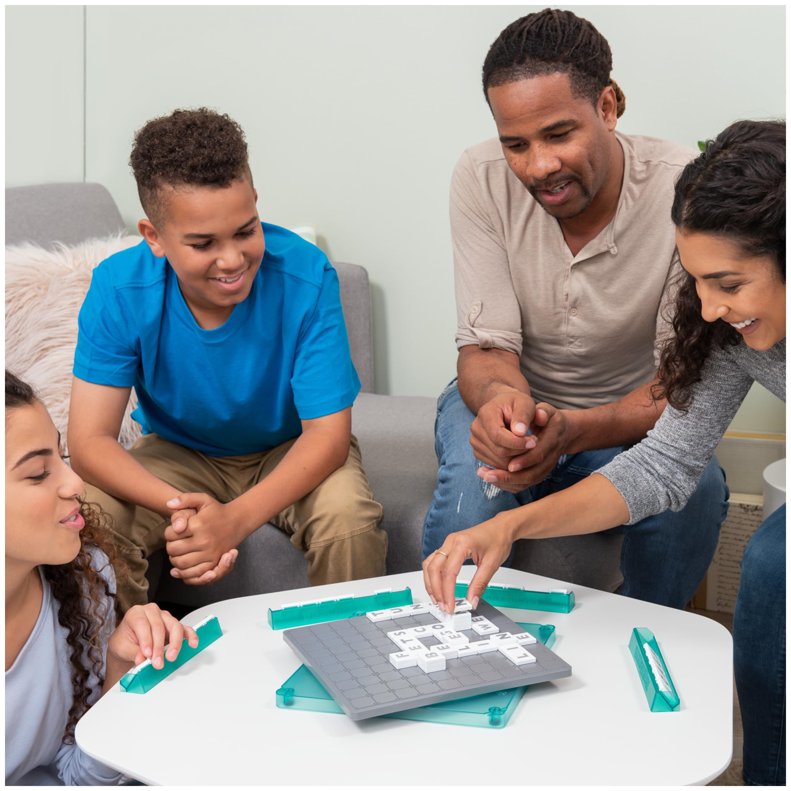 Spin Master Games, Upwords, Classic Word Game with Stackable Letter Tiles, Family Board Game, Crossword Activity, 1-4 Players, for Ages 8 & Up