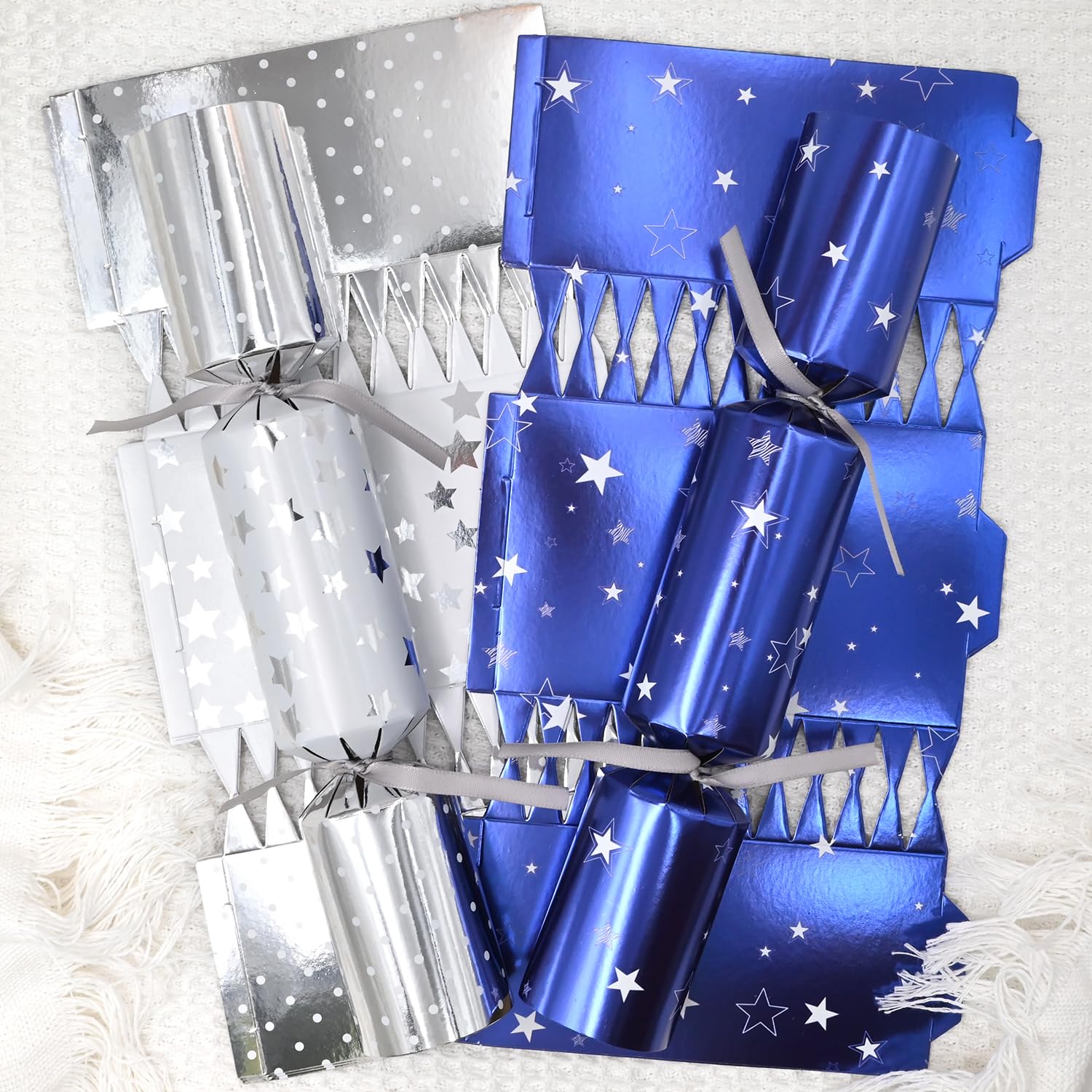 Gyoungt 10 Pack Blue Luxury Chritmas Crackers, 10 Hats 20 Strings 10 Jokes Silver Christmas Party Game Make Your Own Christmas Cracker DIY Cracker Festive Seasonal