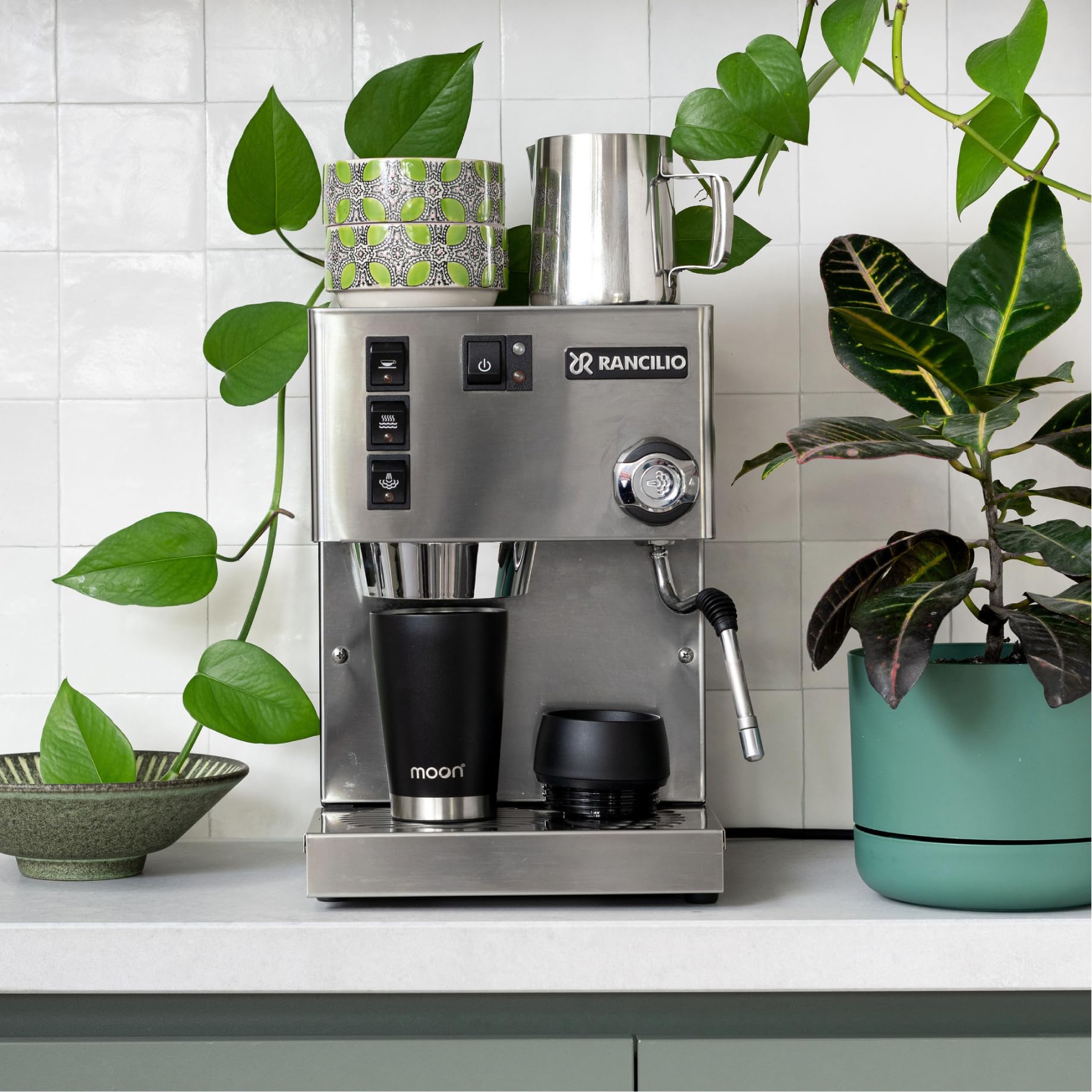 Moon 360° Thermobecher, Kaffeebecher to go thermo, Travel Mug 300ml, Coffee to go becher, Isolierbecher auslaufsicher - BPA-freie, Doppelwandiger Edelstahl, 100% dicht, 360°-Trinköffnung, Schwarz 2