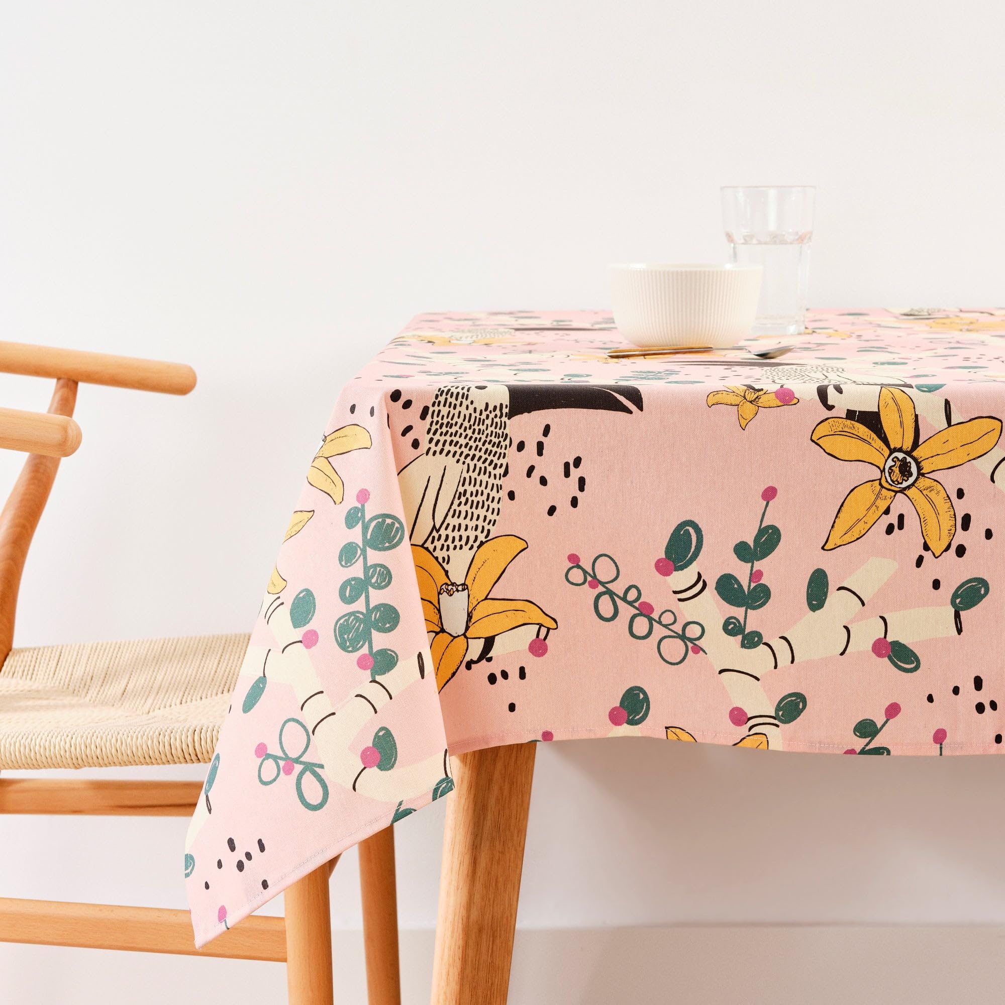 BELUM 0120-409 Stain-Resistant Tablecloth Size 200 x 140 cm Extra-Soft Touch Multi-Coloured