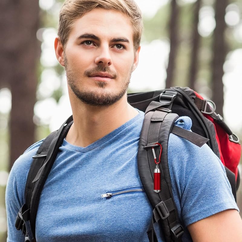 Taschenlampen-Schlüsselanhänger Mit Kletterhaken Mini Schlüsselbund Taschenlampe Für Outdoor-Camping Zuhause Und Rucksack Kompakt 1.97 X 0.59 X 0.59 in — Foto 8 von 8