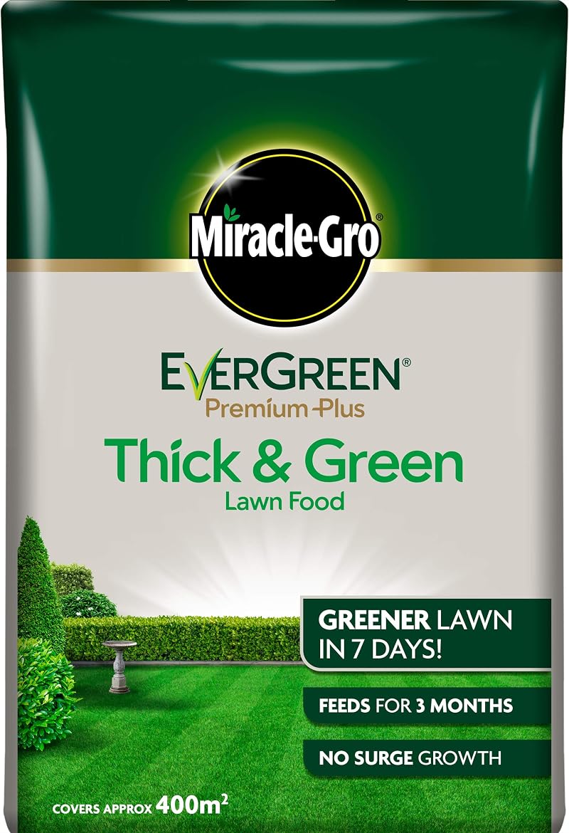 Miracle-Gro EverGreen Premium Plus Thick & Green Lawn Food 8kg 400 m2