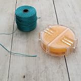 The Beadsmith Beeswax Blister Pack 0.45 g 100% Pure Beeswax for Thread view 6