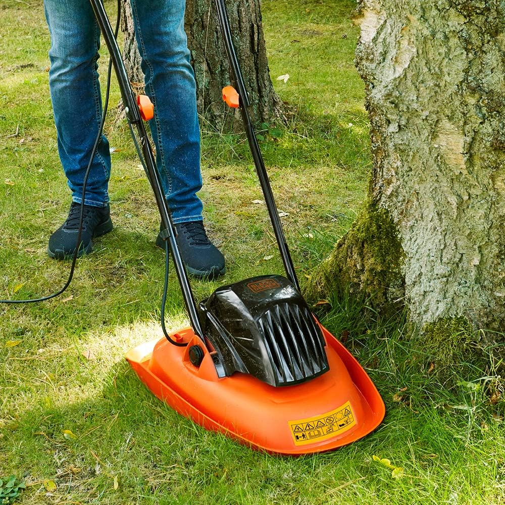 BLACK+DECKER Electric Hover Mower with 30cm Deck, 1200W, Corded, Compact, Lightweight, BEMWH551-GB - Image 5
