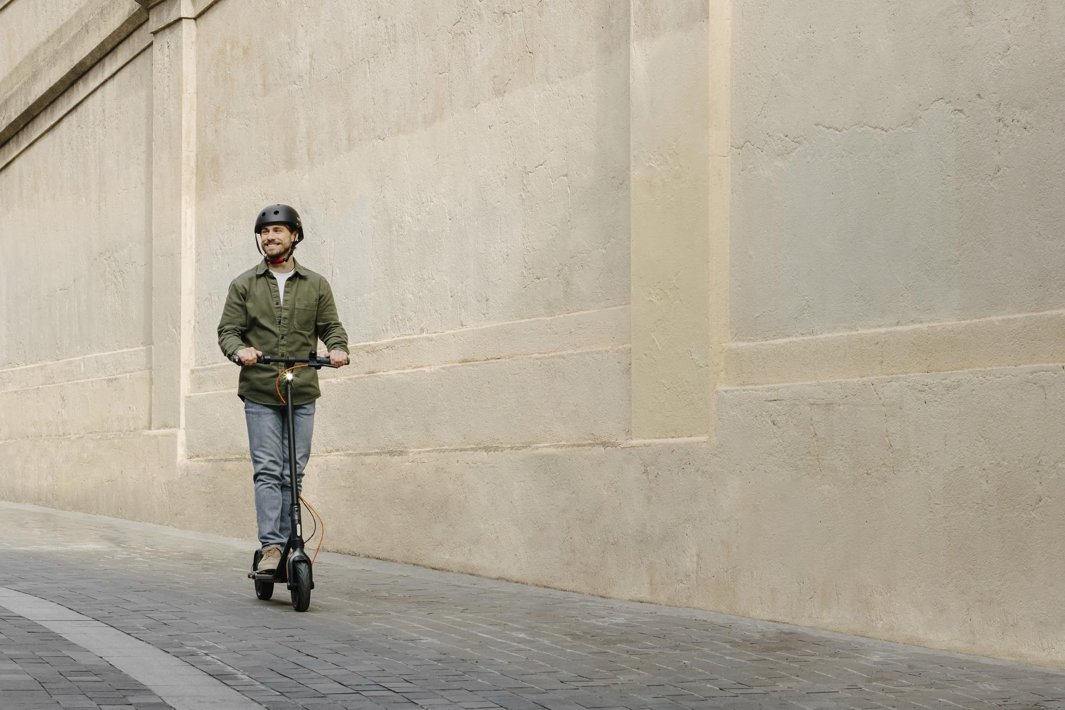 Segway-Ninebot F2 Pro D, E-Scooter mit Straßenzulassung für Erwachsene, max. 20 km/h Geschwindigkeit, 55 km Reichweite, Lange Reichweite 8