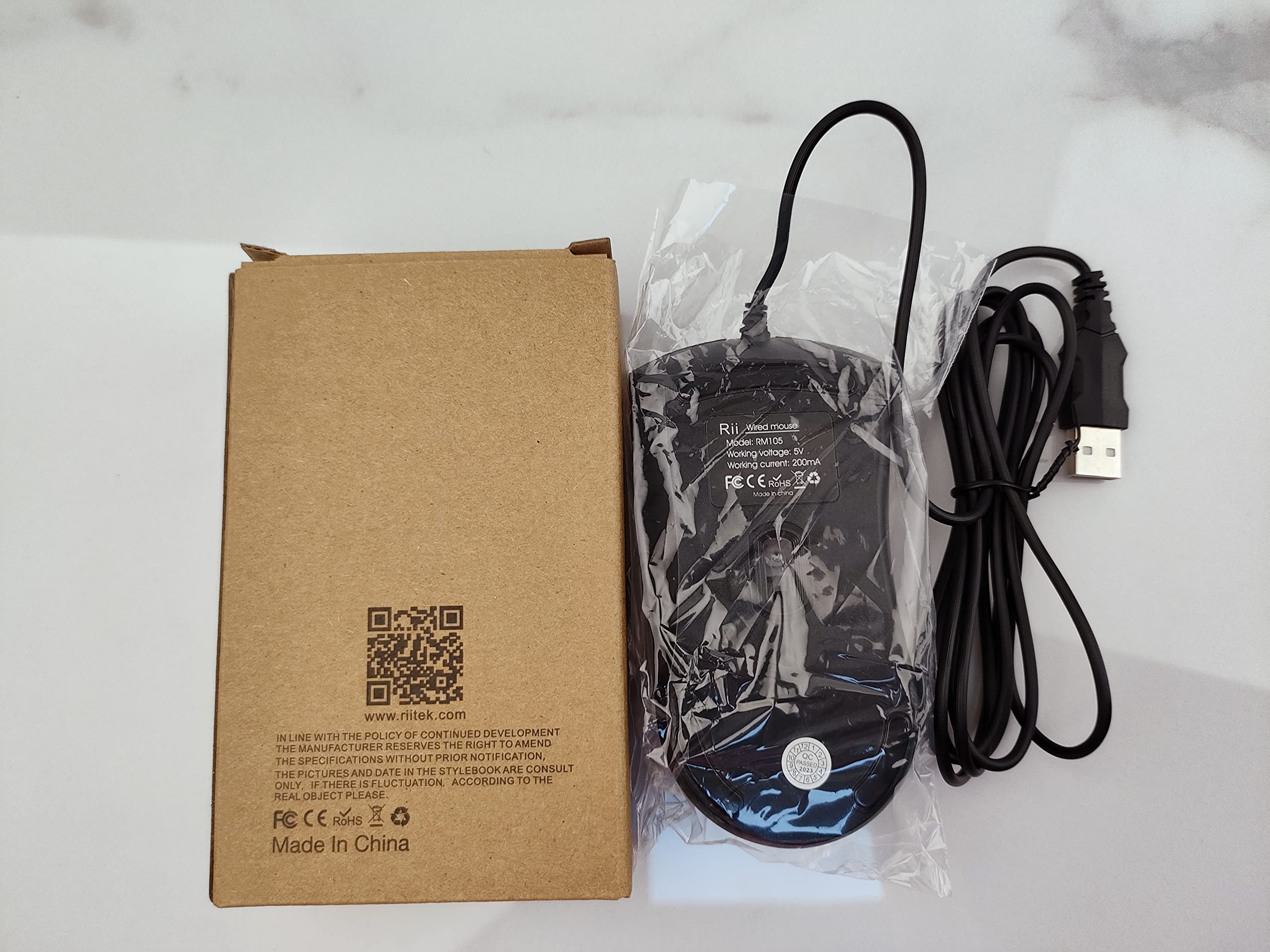 Rii RM105 Wired Mouse,Computer Mouse with Colorful RGB Backlight,Comfortable Grip Ergonomic Optical,USB Wired Mice Support Windows PC, Laptop,Desktop,Notebook,Chromebook