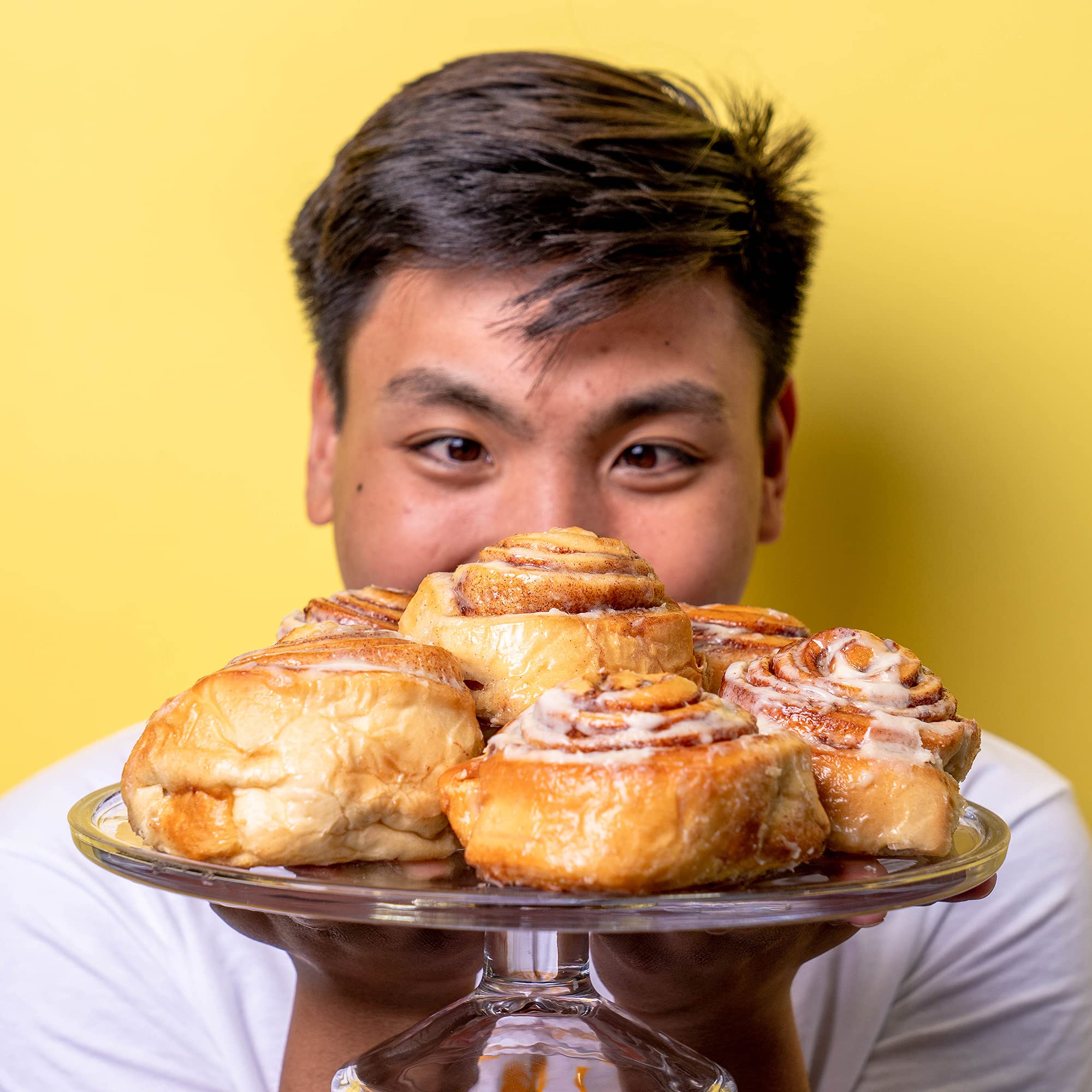 Mua AIR25116 Hot Buns Cinnamon Roll Scented Air Freshener & Odor