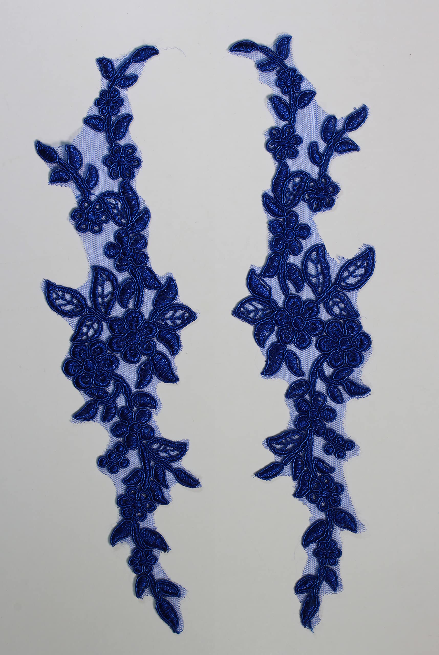 4 x Pieces Corded Lace Applique Wedding Motif Sew On #30 A (Royal Blue) — image 1