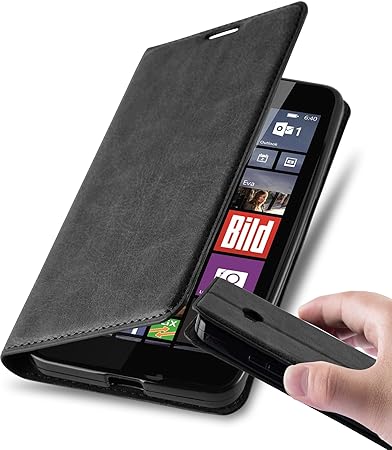 Cadorabo Hülle für Nokia Lumia 640 - Hülle in Nacht SCHWARZ – Handyhülle mit Magnetverschluss, Standfunktion und Kartenfach -