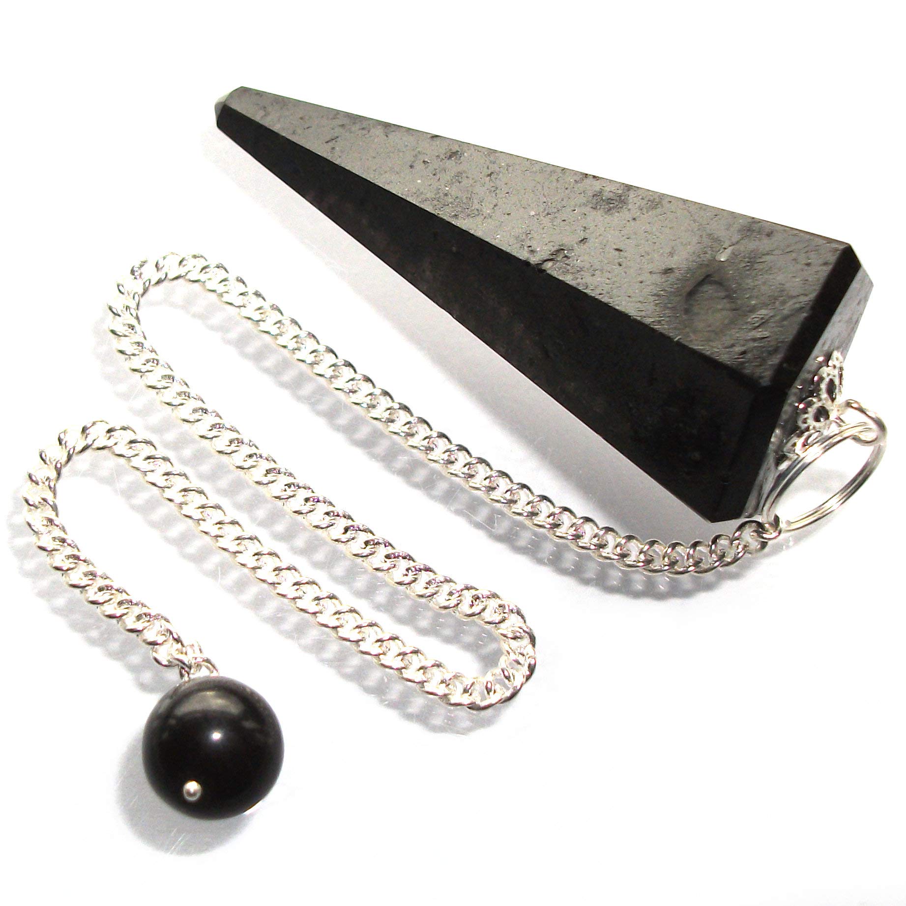 Gem dowsing divination pendant for divination and healing.