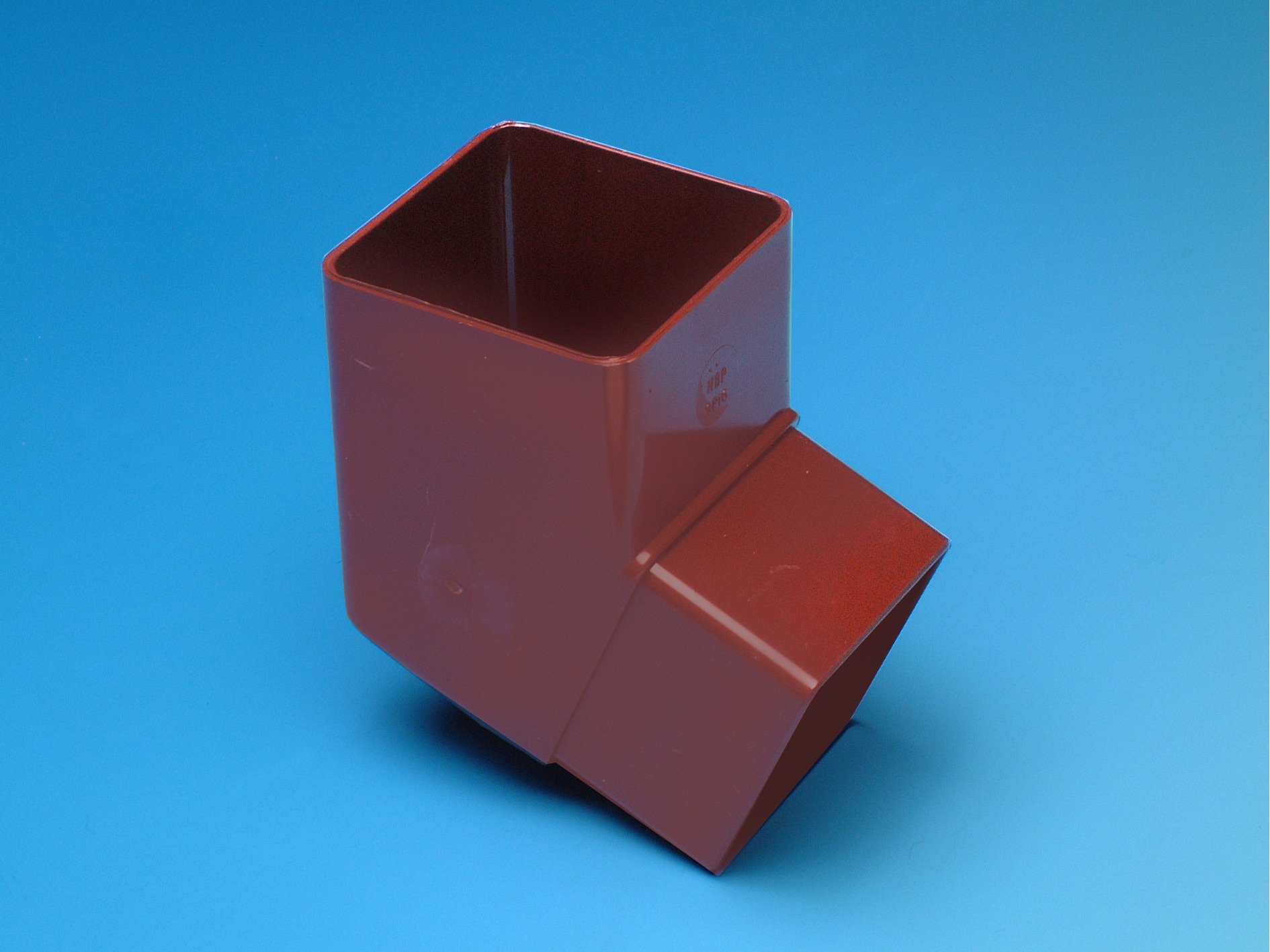 Hepworth SP17 WHITE PIPE SHOE for 65mm square downpipe guttering