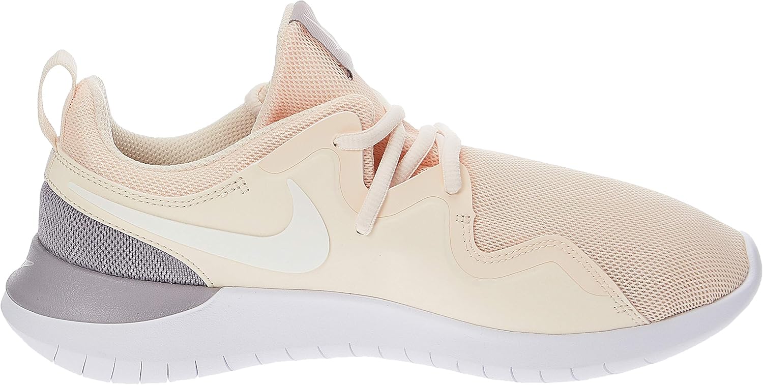 nike tessen for women