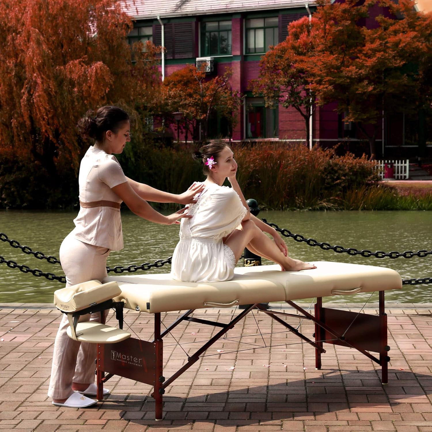 Master Massage 30" Del Ray Pro Portable Massage Table Package, Sand Color, Luxurious with 3" Thick Cushion of Foam: Health & Personal Care