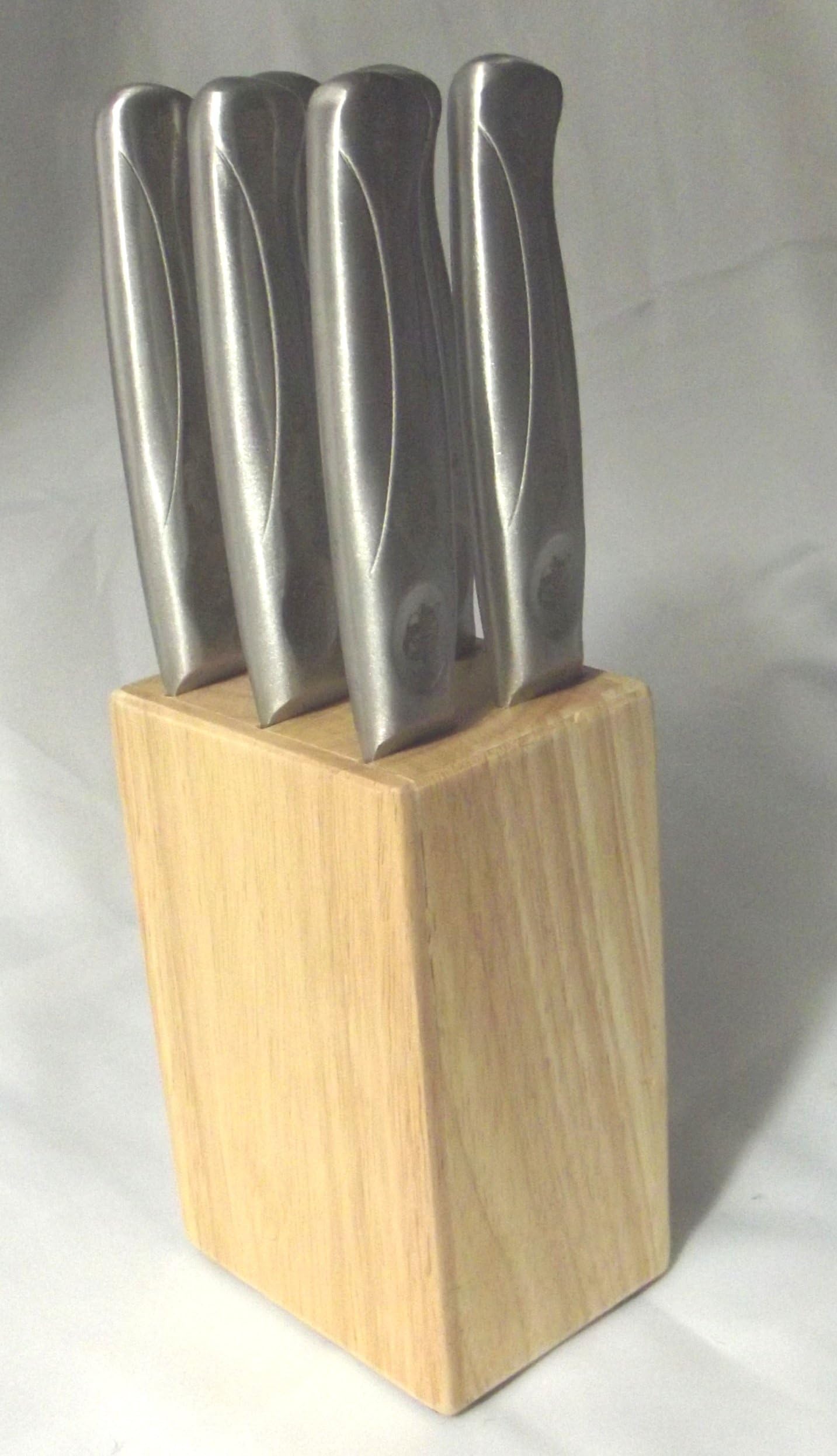 Stone River 6 Steak Knives with Wooden Storage Block Fish Art Handles One Piece Construction