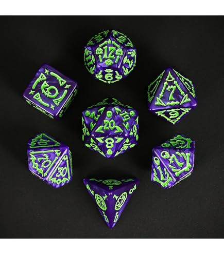 Qworkshop Set De Dados Pathfinder Goblin – 7 Piezas – Dados De Resina Con Estilo Épico – Hecho En Polonia – Colores Púrpura Y Verde