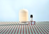 Neom Christmas Wish Essential Oil Blend 10ml Cinnamon Mandarin Tonka Bean Gift view 4