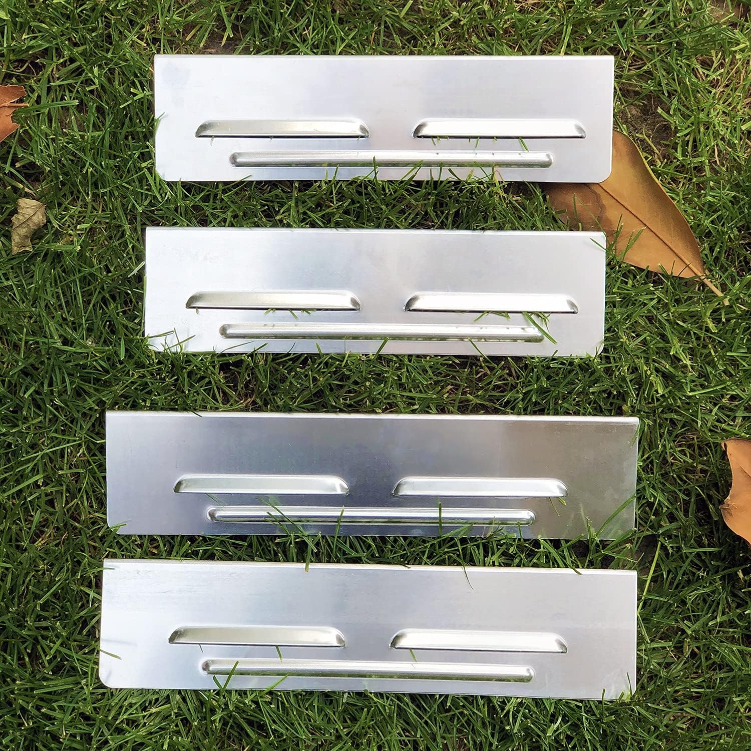 Amazon Com Hi Flame Set Of 4 Wind Screen Waterproof Aluminum Grill Accessories For Outdoor Cooking Fit For Blackstone Griddle And Other Griddle Fit For 28 Griddle Garden Outdoor