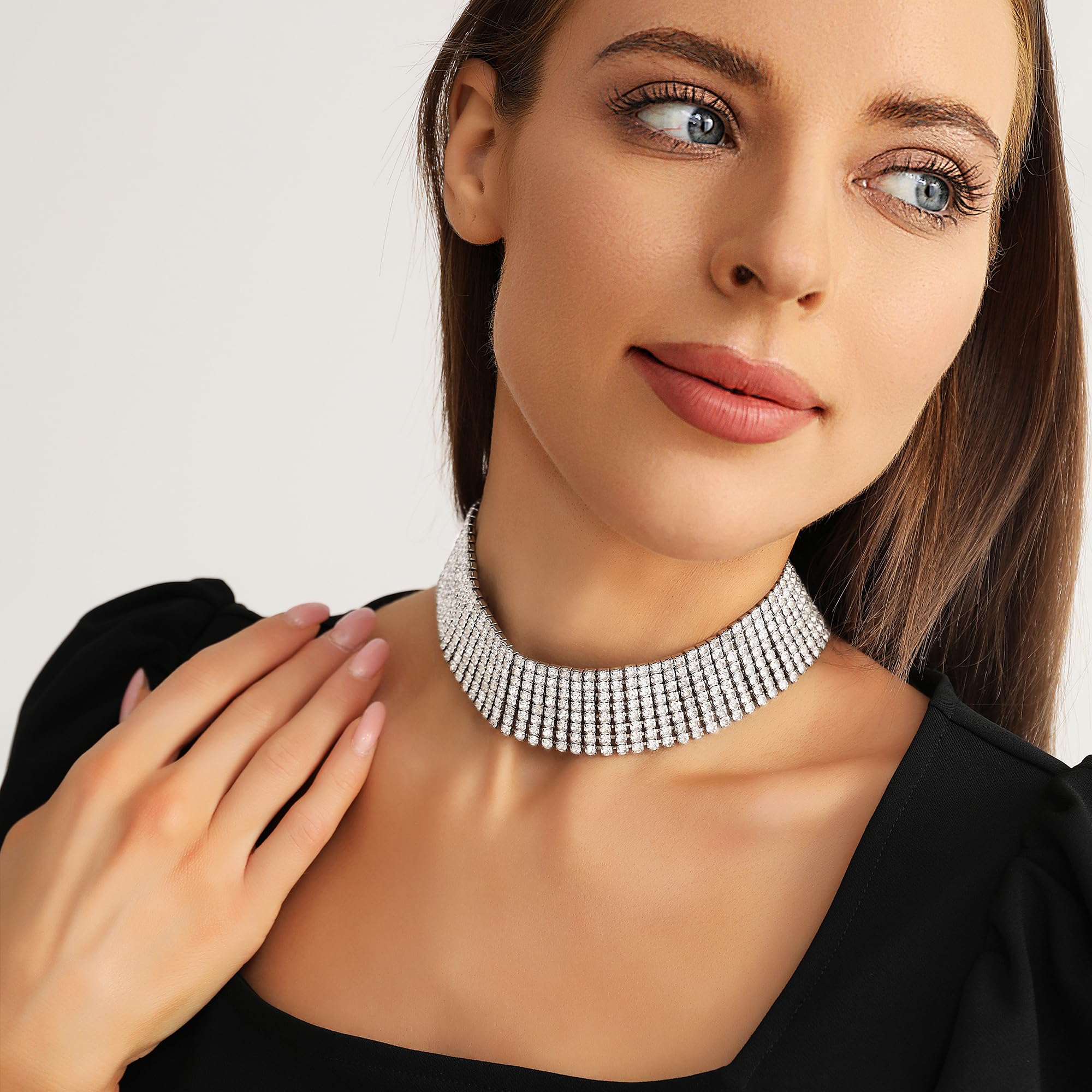 Rhinestone Choker Necklace