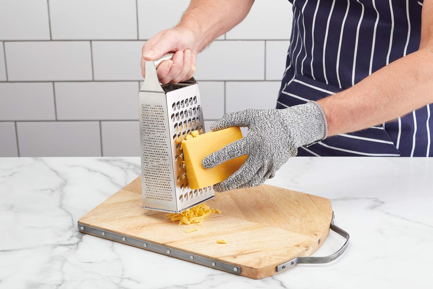 MasterClass Cut Resistant Kitchen Safety Glove for Food Preparation Grey, One Size Fits Most, One Size (Pack of 1) - Image 4