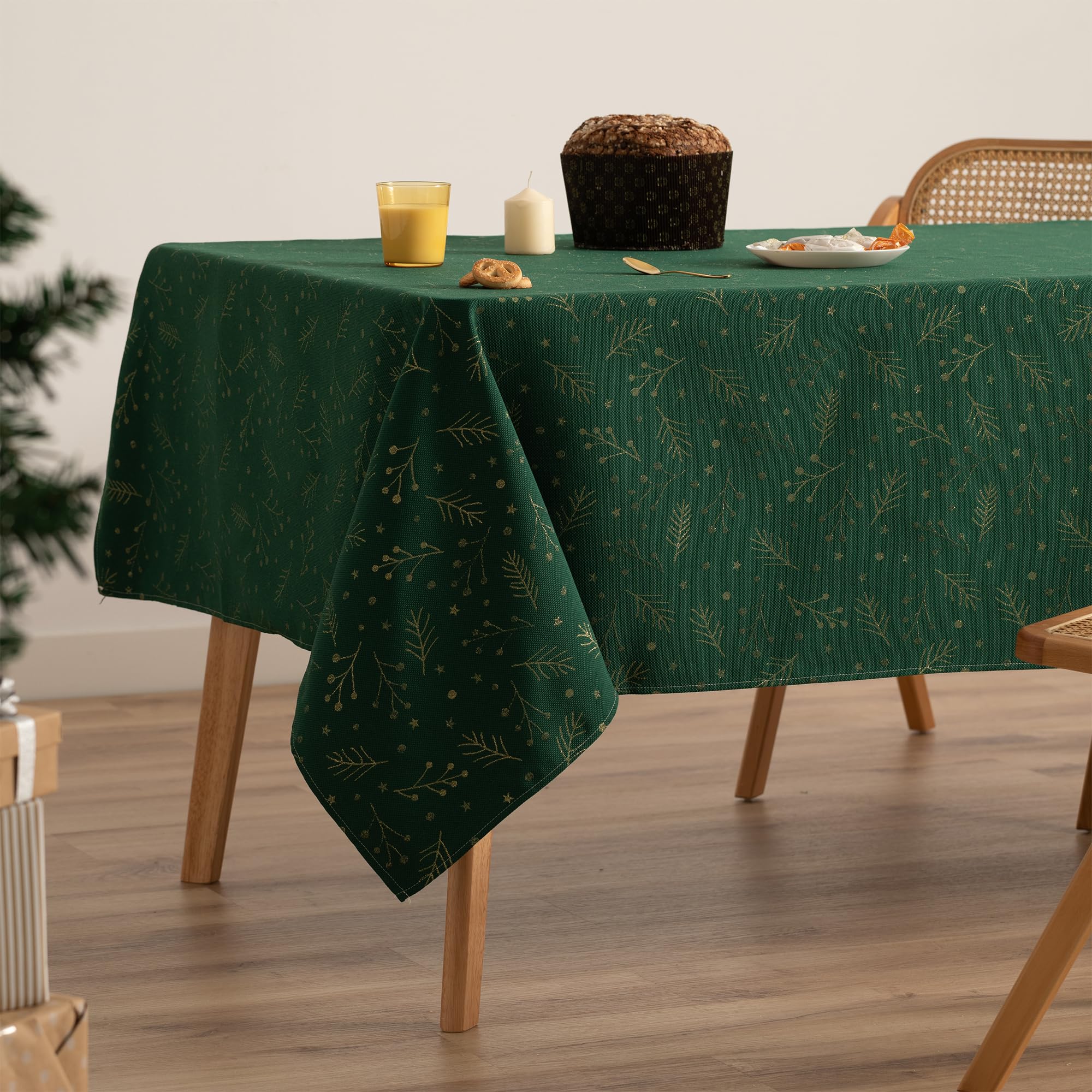 GAMUSI Tablecloth Christmas Jacquard Gold Thread Dining Table Rectangular Christmas Decoration 140 x 350 cm Green