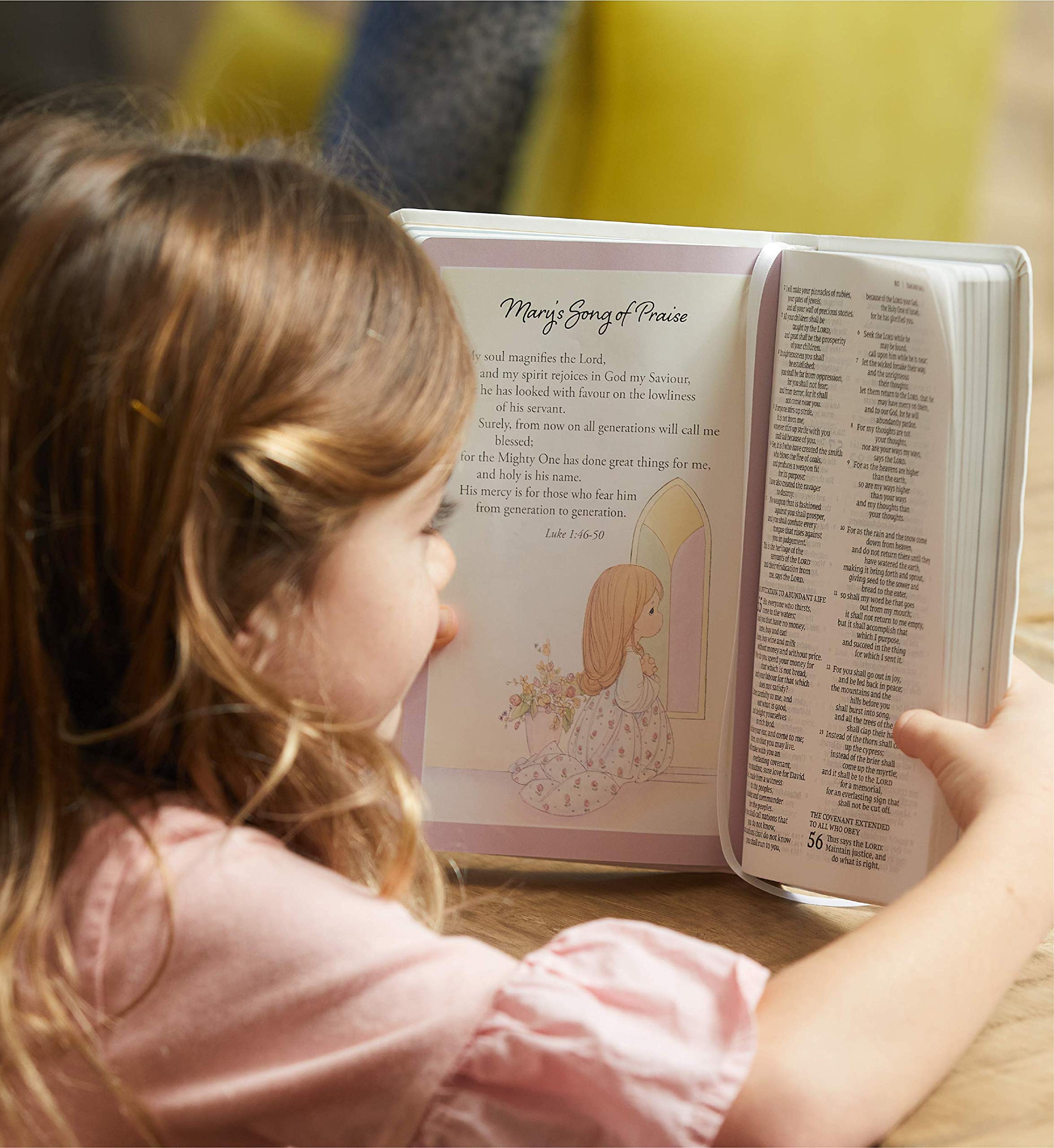 NRSVCE, Precious Moments Bible, White, Leathersoft, Comfort Print: Holy Bible NRSVCE, Precious Moments Bible, White, Leathersoft, Comfort Print: Holy Bible Imitation Leather Kindle
