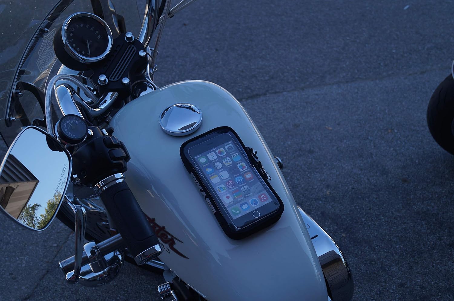 phone magnet for motorcycle