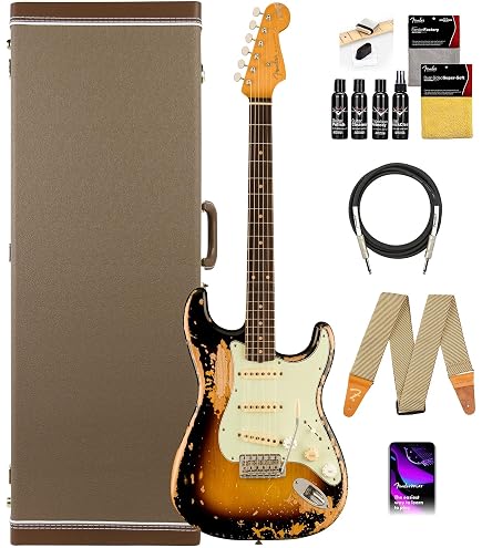 Amazon.com: Fender Custom Shop '66 Stratocaster Deluxe Closet