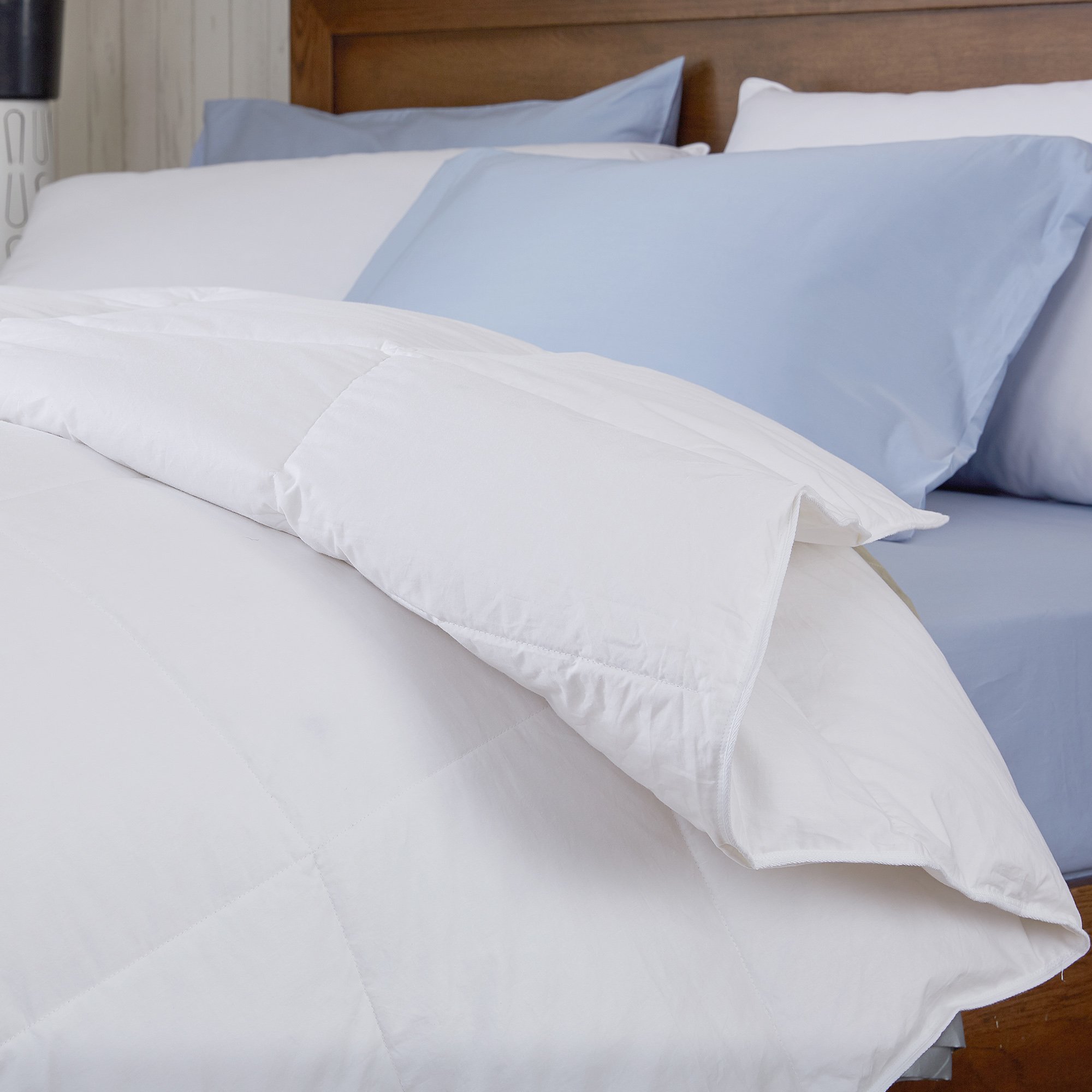 puredown Lightweight Down Comforter Light Warmth Duvet Insert, Twin