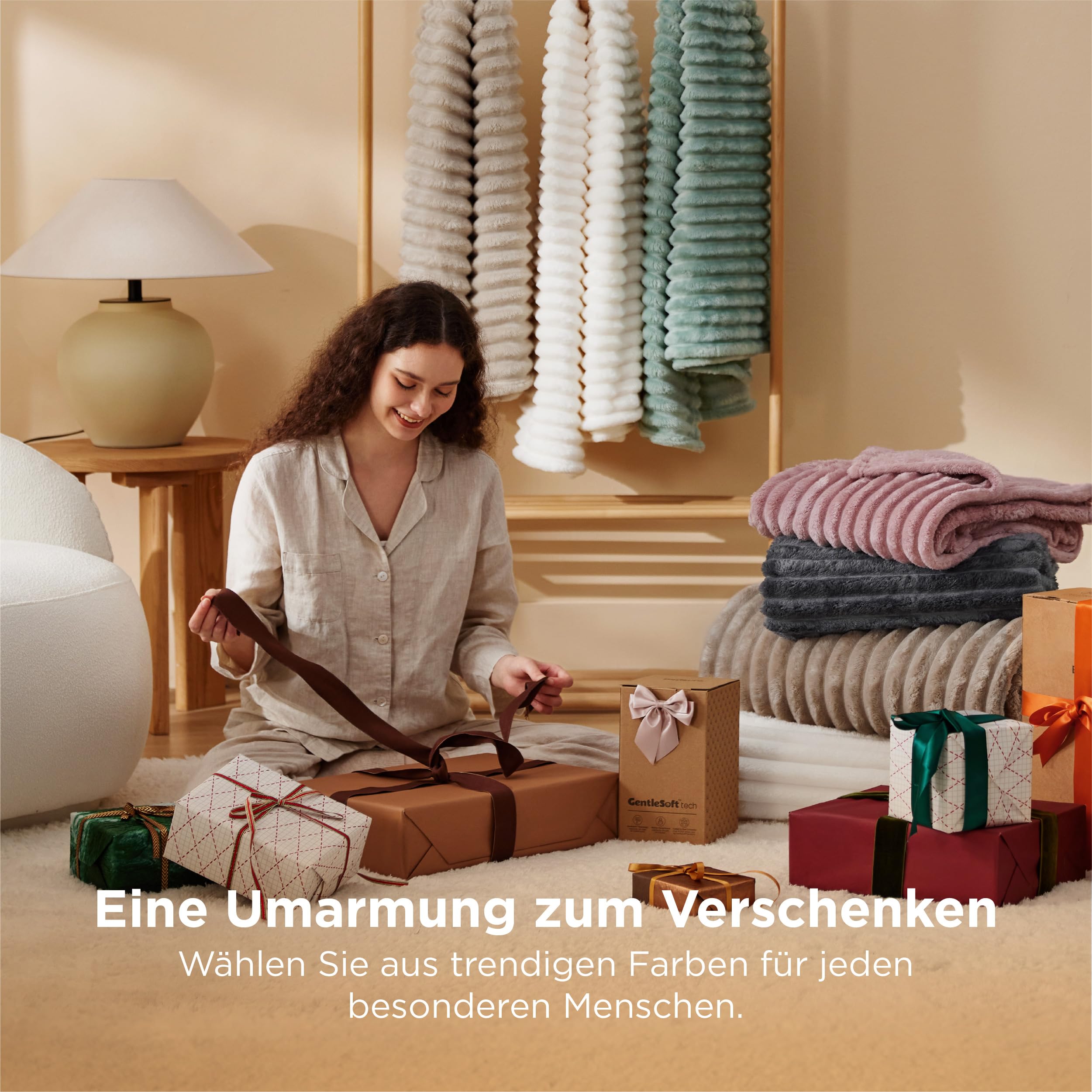 BEDSURE Kuscheldecke für Zimmer Deko - Wolldecke & Fleecedecke, Sofadecke, Weiche Warme Grobe Korddecke für Couch, Geschenke für Frauen, Tagesdecke, Wollweiß, 150 x 200 cm 6