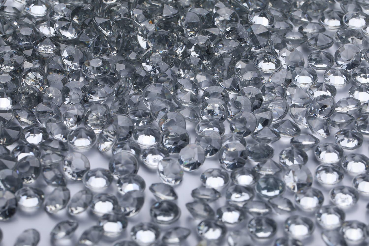 Vase Fillers - Angzhia 5000 pcs/Pack Wedding Table Scatter Confetti Crystals Acrylic Diamonds 6 mm Rhinestones for Wedding, Bridal Shower, Vase Beads Decorations (6mm, Light Gray)