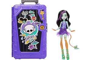 ​Monster High Skulltimate Secrets Jinafire Long Doll and Accessories Set, Destination: Gore-geous Oasis with Suitcase and 19+
