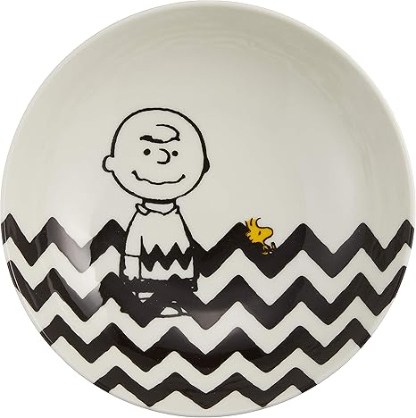 Amazon Co Jp Peanuts ピーナッツ スヌーピー モノトーン 17cm ボウル 皿 ジグザグ柄 Sn30 2 359 ホーム キッチン