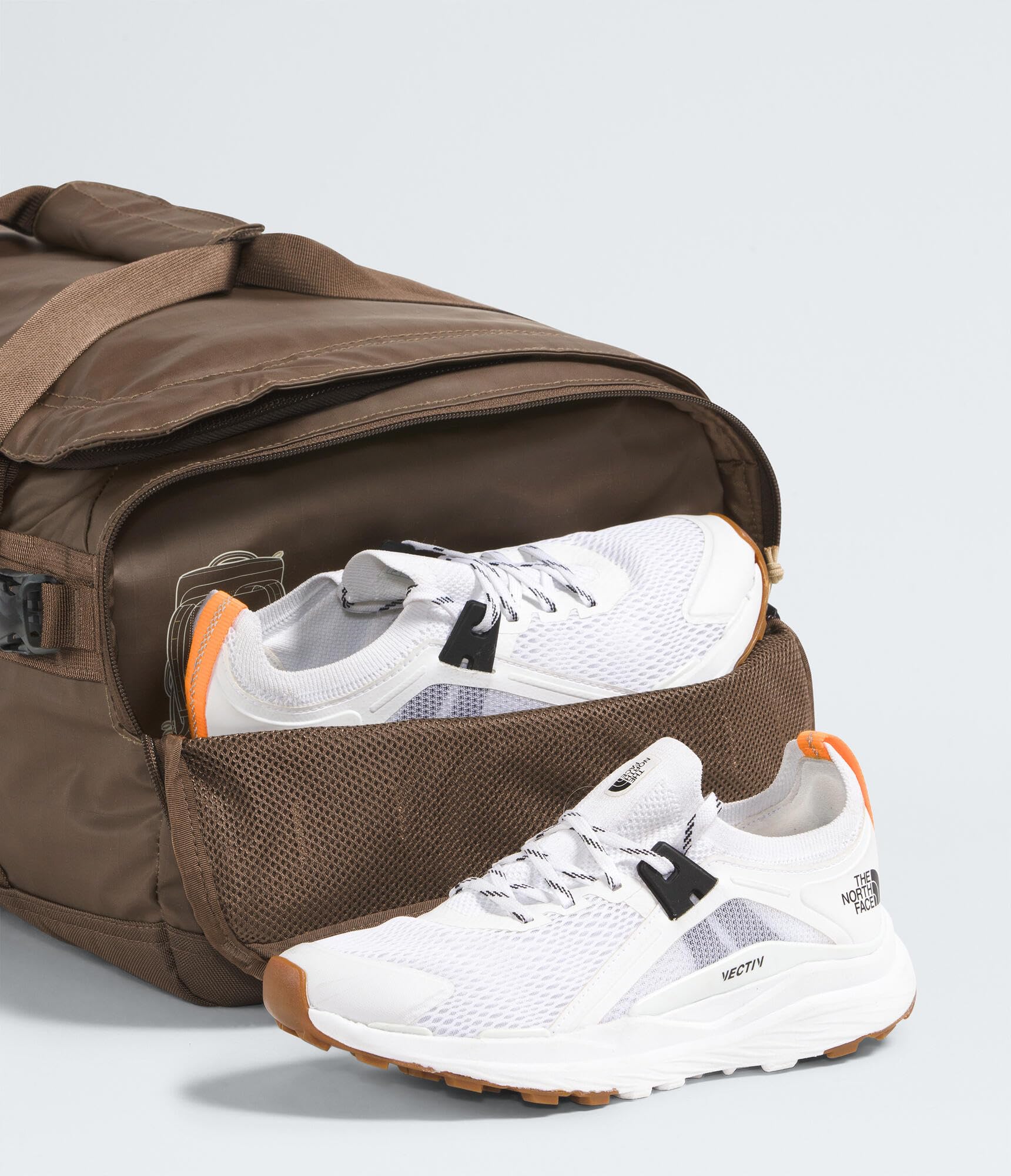 THE NORTH FACE Base Camp Voyager Duffel—42L - PFAS Free, Smokey Brown/Khaki Stone, One Size