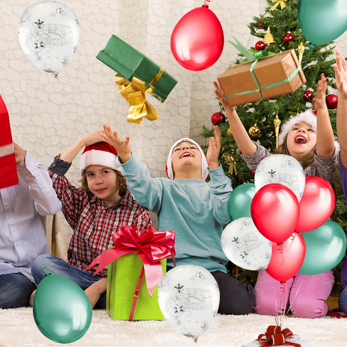 15 pcs Merry Christmas Printed White Snowflakes Confetti Balloons with 12 inches Green and Red Latex Party Balloons (30 Pcs) For Christmas Winter Wonderland Decorations Ornaments Party Supplies