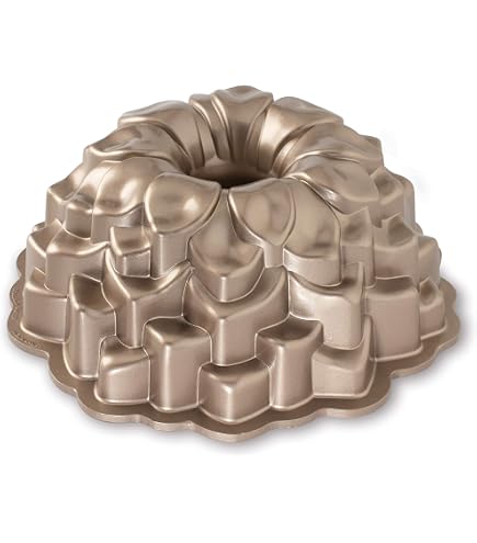 Amazon.com: Nordic Ware Pro Cast Castles Cakelette Pan: Novelty