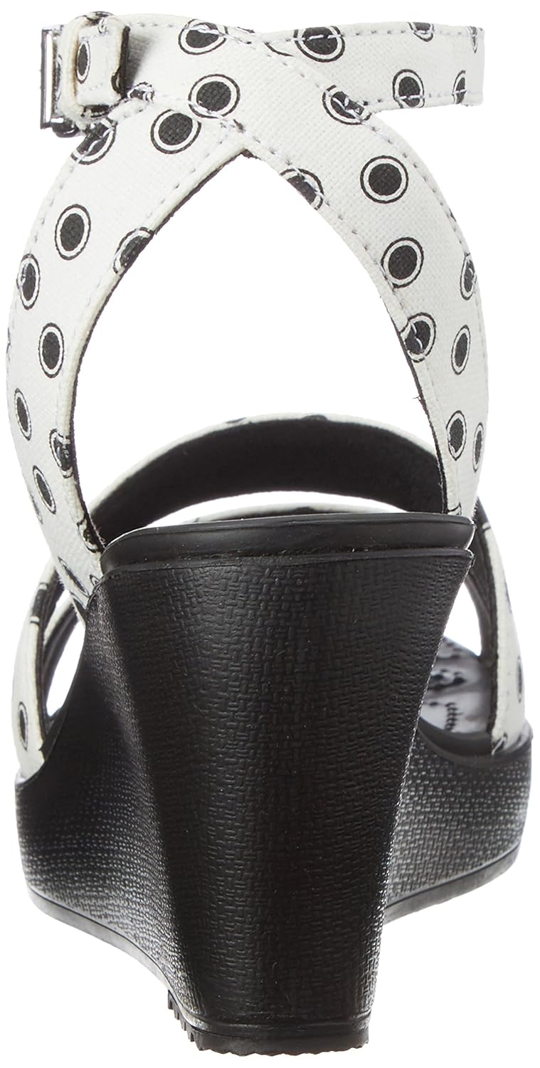 crocs women's fashion sandals