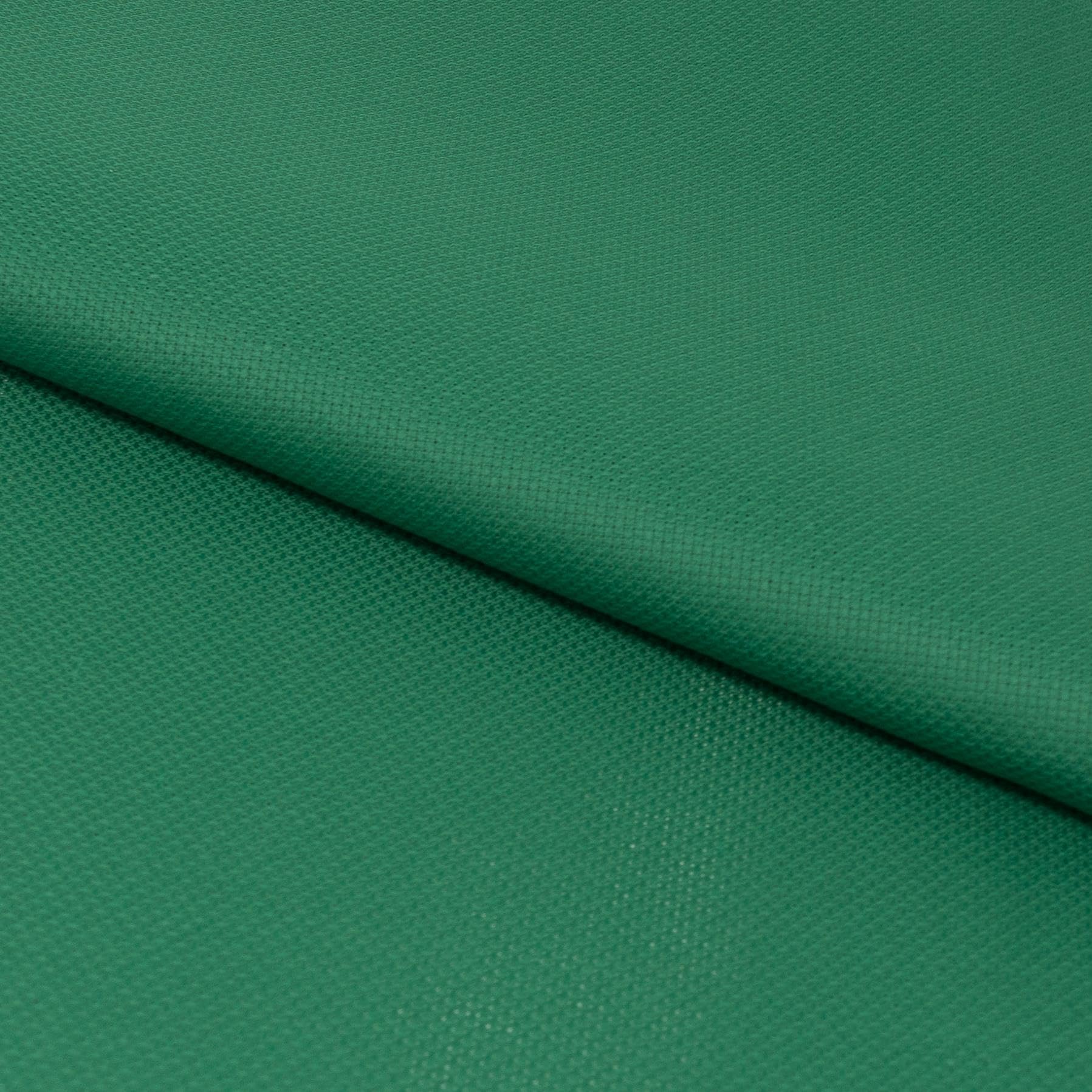 Zweigart Christmas Green (6037) 14 Count Fat Quarter Aida Measuring 55cm x 50cm (21 x 19 Inches)