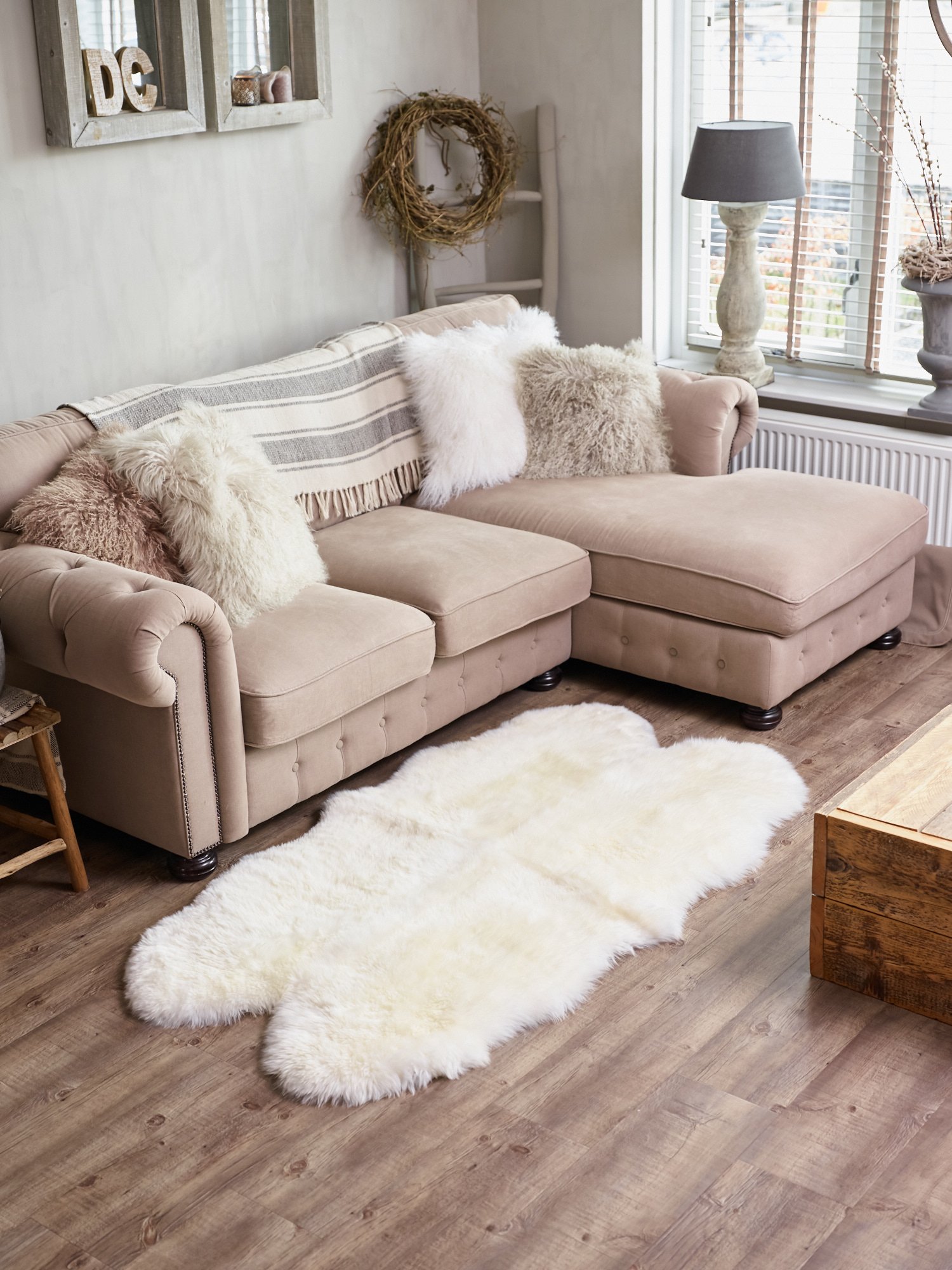 Yukon International Naturally Sheepskins Quad Sheepskin Luxurious Rug | Genuine | New Zealand Wool (Ivory)