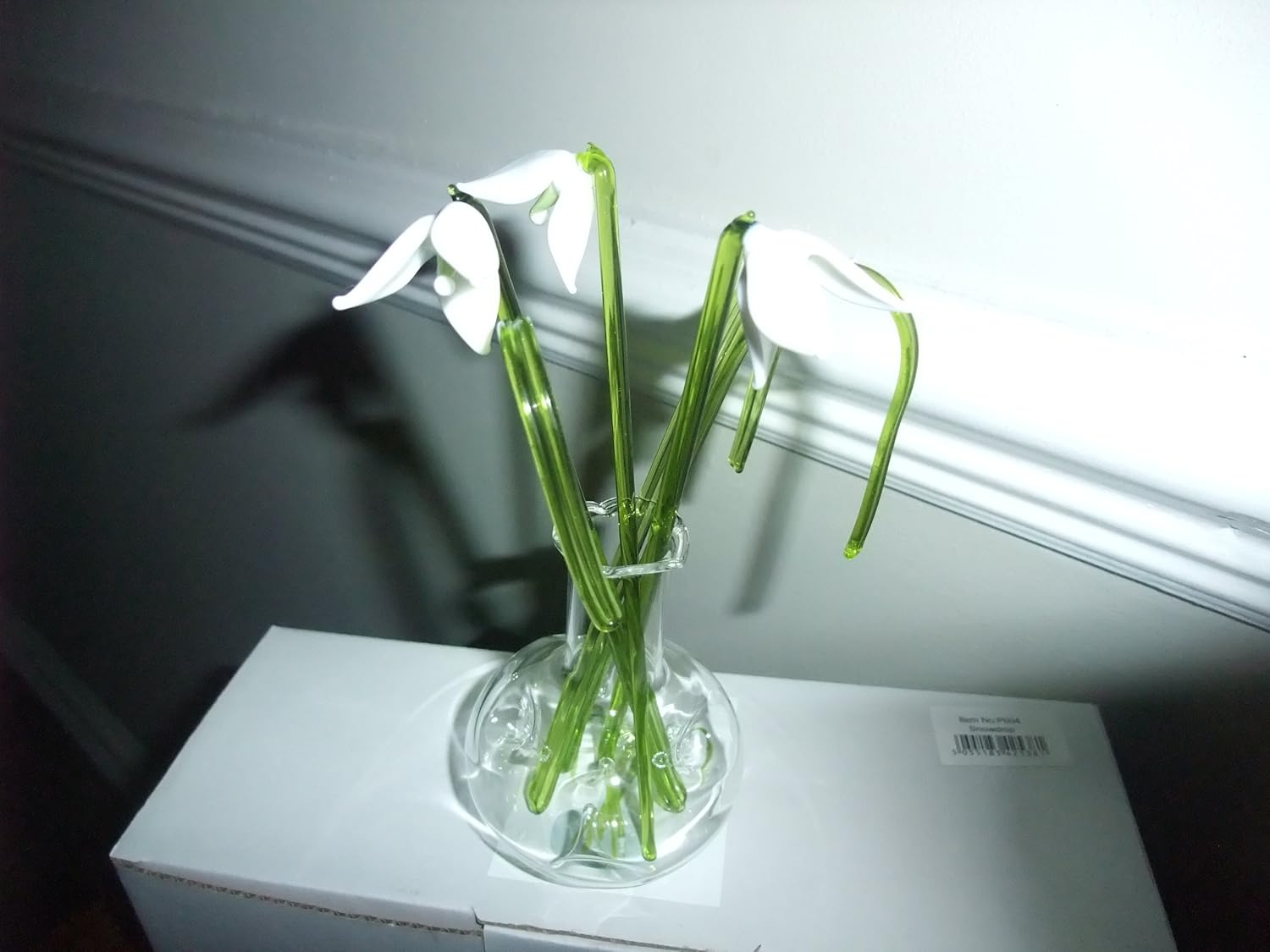 Lyndas Gifts Glass flowers gift in a vase Daffodils, Yellow,green, 6 inches (Daffodils and Grass), 3 inches (Vase) - Image 5