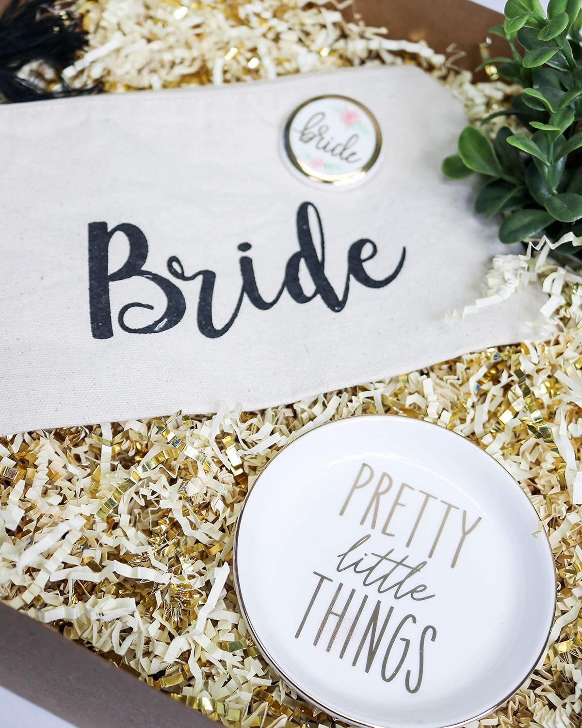 Crinkle Cut Paper Shred Filler (1/2 LB) for Gift Wrapping & Basket Filling - White & Gold | MagicWater Supply: Everything Else