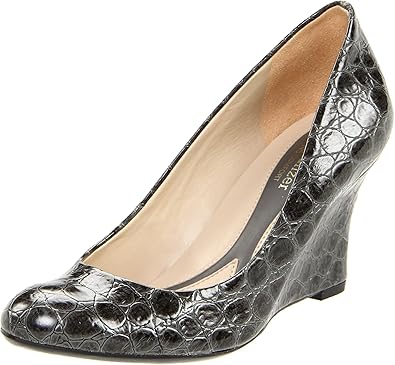 naturalizer contrast wedge pump