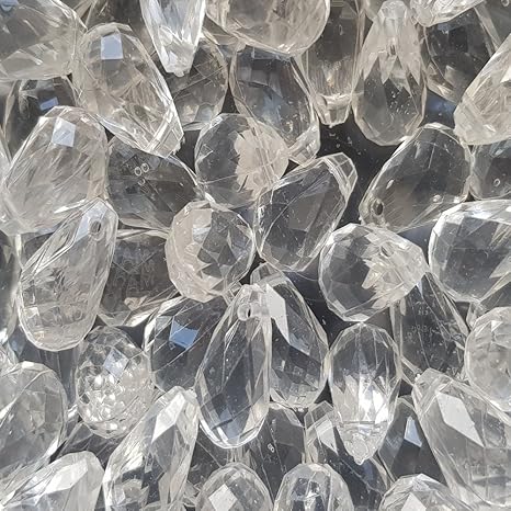 30 pieces 10x15mm Acrylic Teardrop Charm Pendants - Clear - A5118