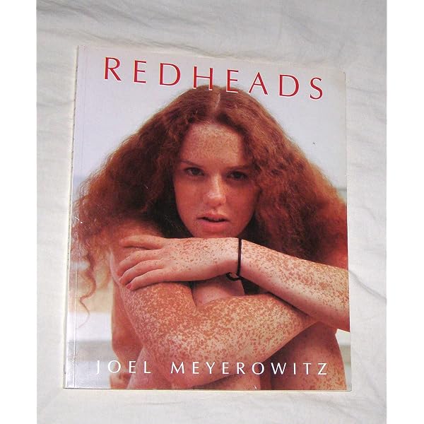 Amazon.com: Joel Meyerowitz: Redheads: 9788862087667: Meyerowitz