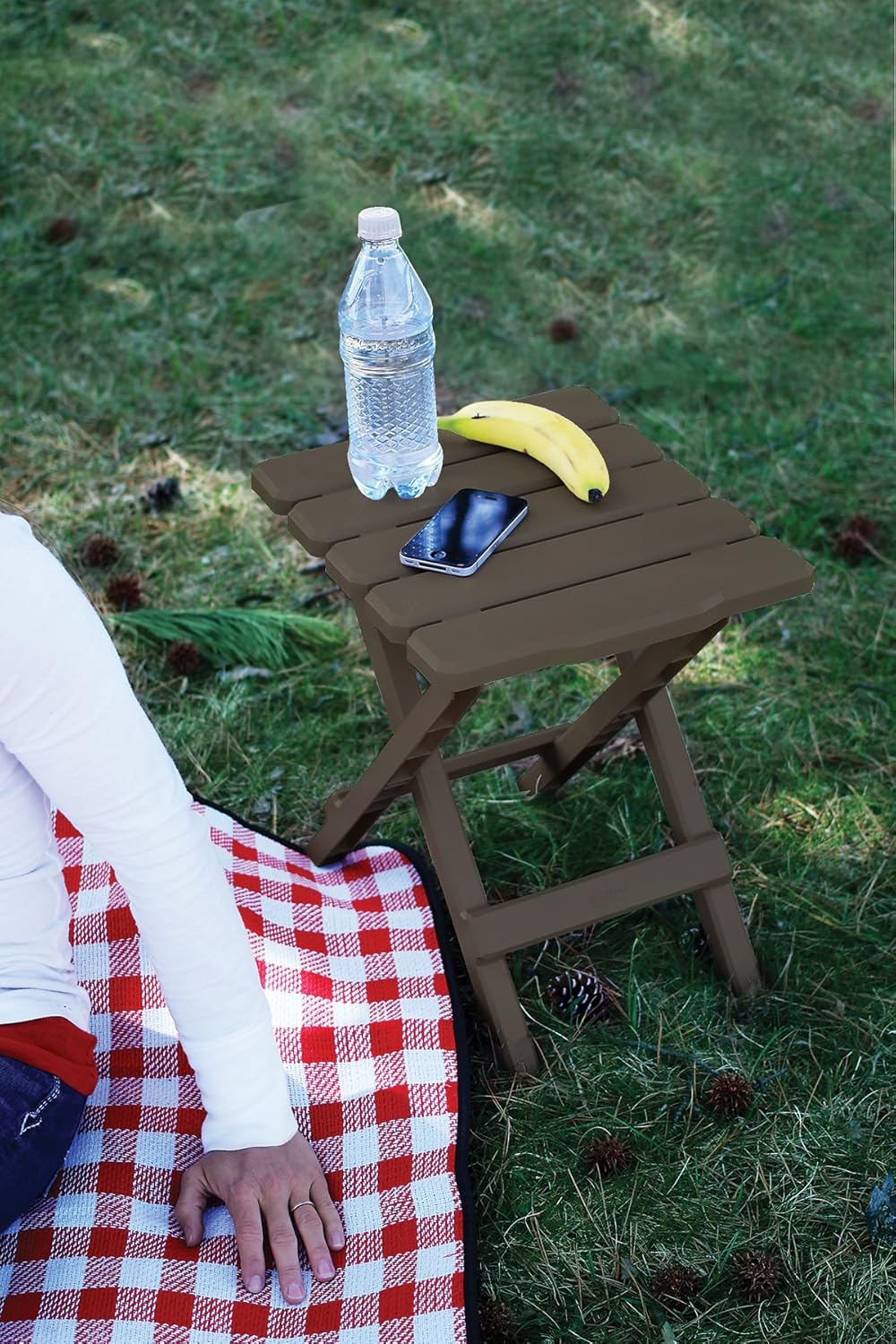 Camco Adirondack Portable Outdoor Folding Side Table, Perfect For The Beach, Camping, Picnics, Cookouts and More, Weatherproof and Rust Resistant - Mocha (51882): Automotive
