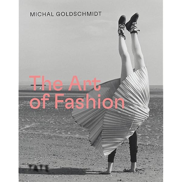 Across Art and Fashion 英語版 FASHION ILLUSTRATION BOOK - YouTube